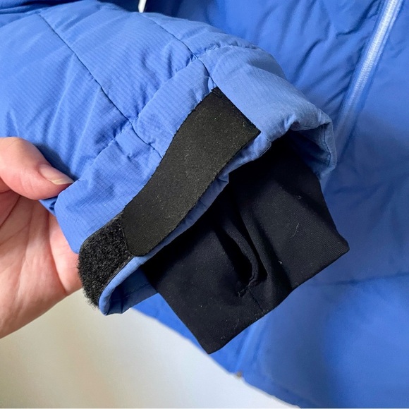 Oakley Women's Snow Down Jacket Light Blue Size Medium - Picture 4 of 10